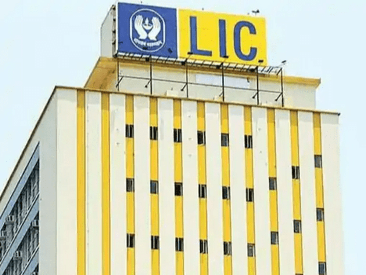 LIC