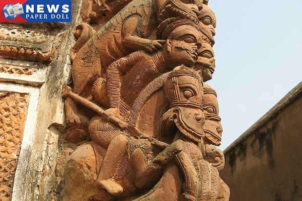 पश्चिम बंगाल में मंदिरों पर हमले: 7 मंदिर तोड़े गए, हिंदू-मुस्लिम में तनाव | New PaperDoll